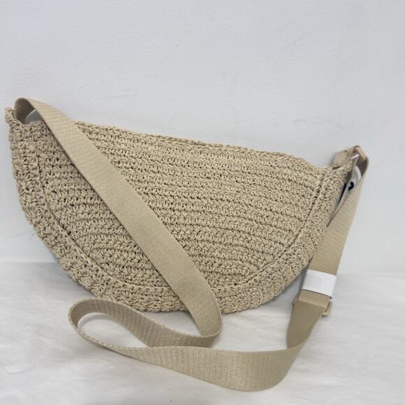 UNIQLO Round Mini Crochet Bag in Natural Beige New Without Tags - Picture 2 of 8